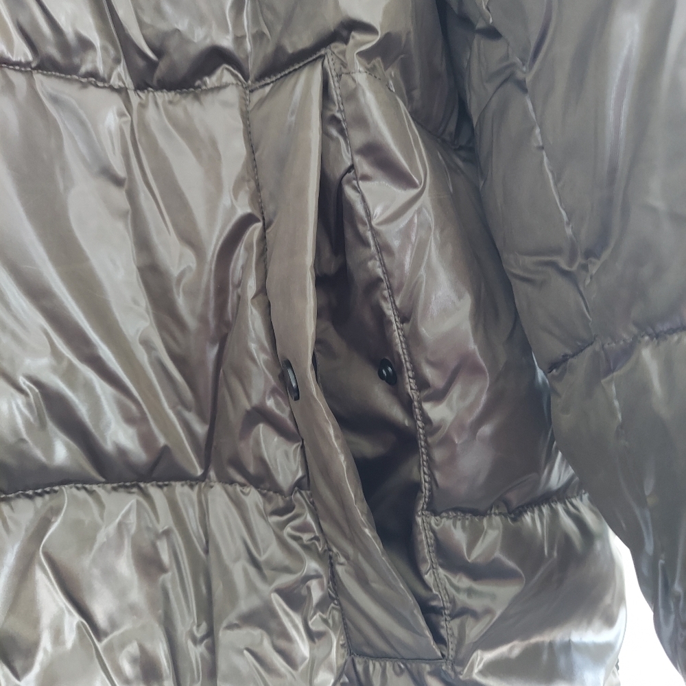 DKNY Hooded Puffer - Picture 5 of 11